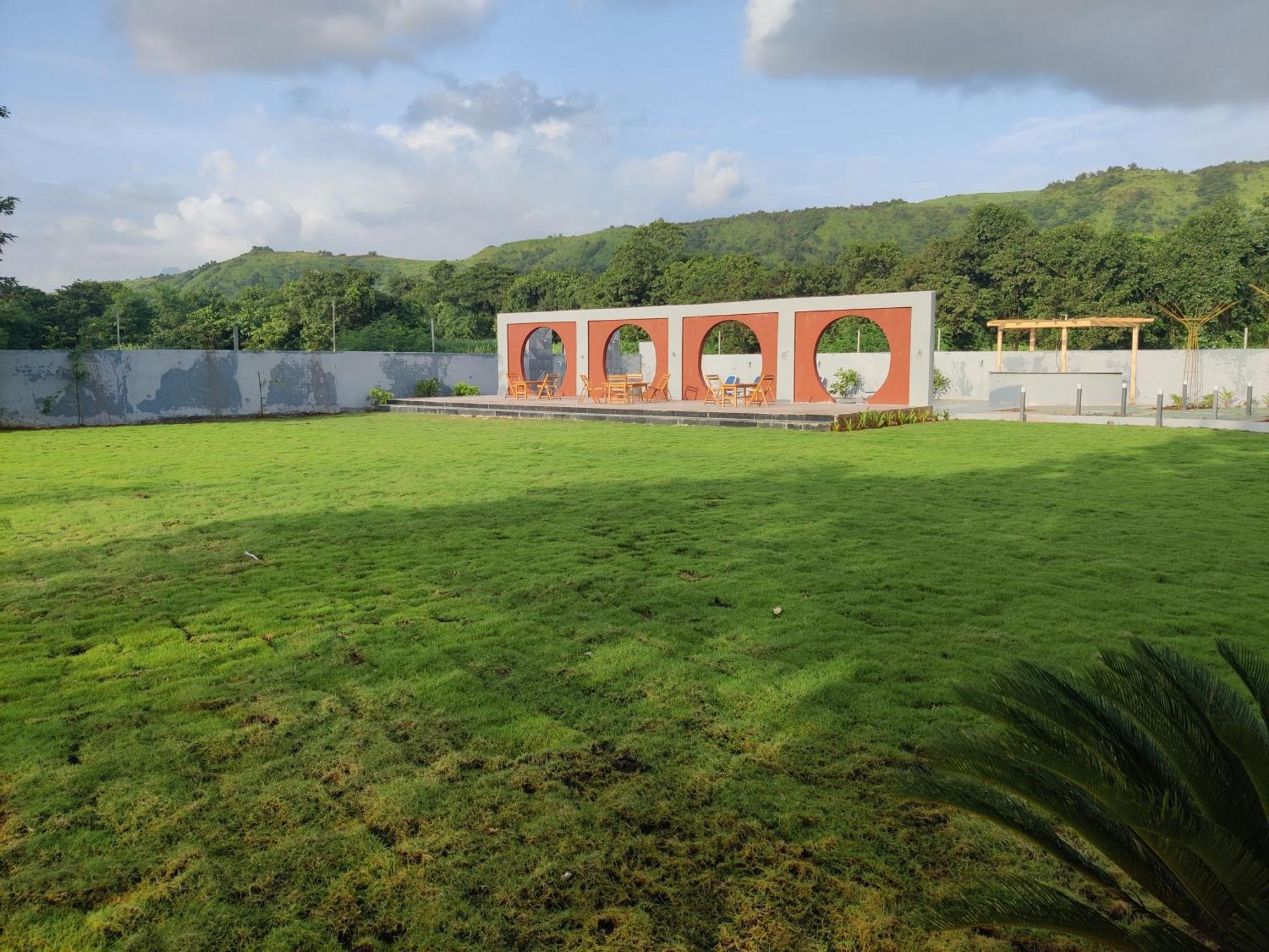 Pushp Vatika Resort & Lawns Navi Mumbai Dış mekan fotoğraf
