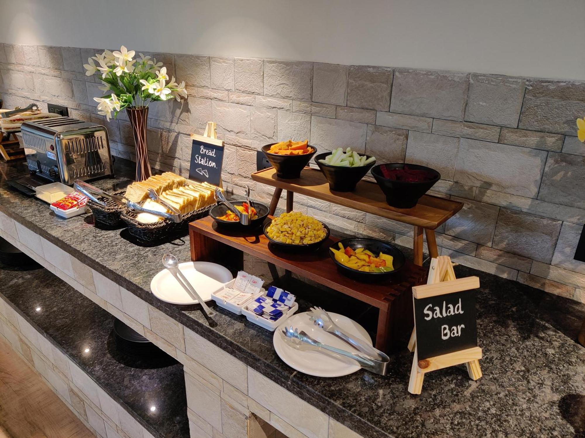 Pushp Vatika Resort & Lawns Navi Mumbai Dış mekan fotoğraf