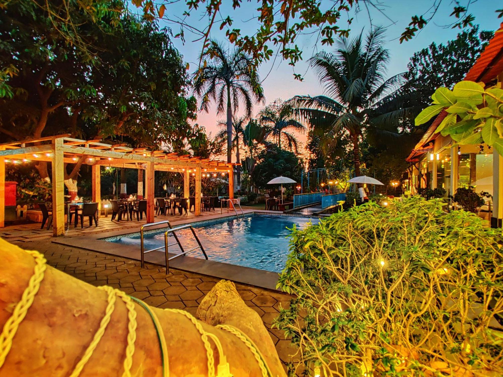 Pushp Vatika Resort & Lawns Navi Mumbai Dış mekan fotoğraf