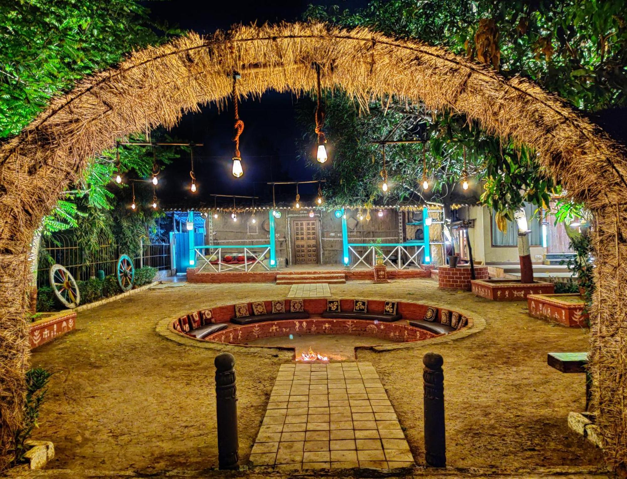 Pushp Vatika Resort & Lawns Navi Mumbai Dış mekan fotoğraf